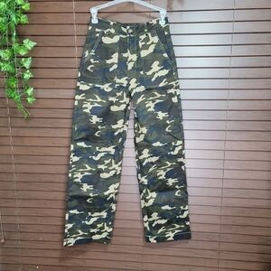 Nasty Gal High Rise Wide Leg Camo Cargo Pants Womens Size 2